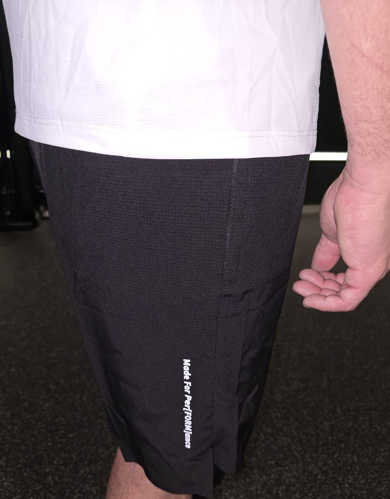 PERFORMANCE SHORTS
